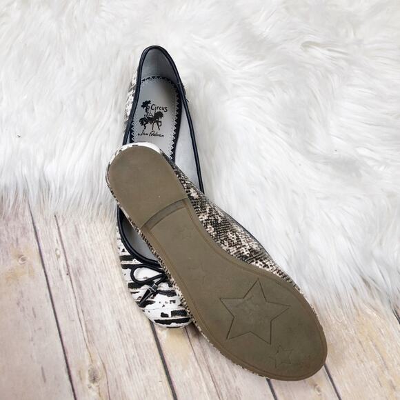 Circus by‎ Sam Edelman Women's Ali Spiked Slip On Ballet Flats Size 6 - Picture 3 of 5